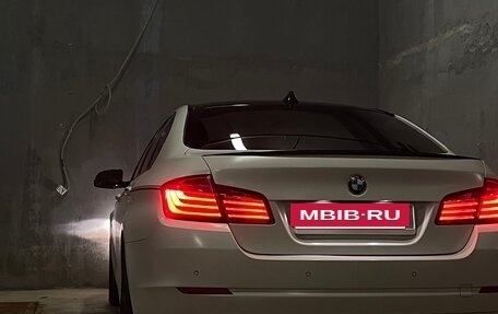 BMW 5 серия, 2014 год, 2 900 000 рублей, 3 фотография