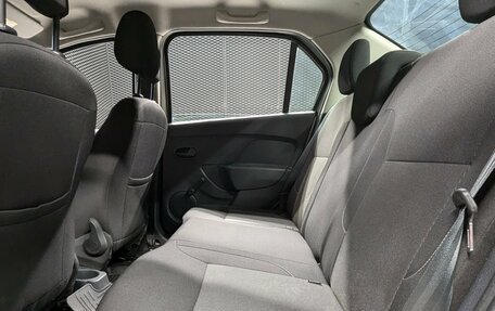 Renault Logan II, 2020 год, 950 000 рублей, 29 фотография