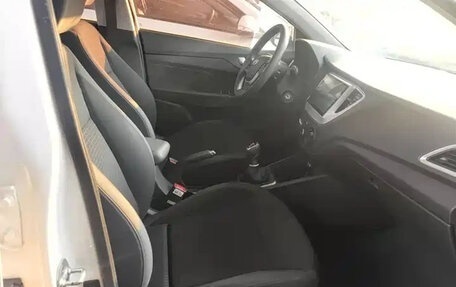 Hyundai Solaris II рестайлинг, 2021 год, 839 000 рублей, 11 фотография