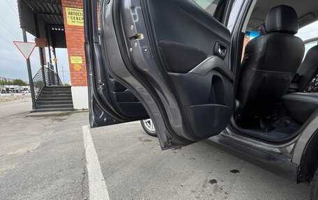 Mitsubishi Outlander III рестайлинг 3, 2008 год, 1 000 000 рублей, 11 фотография