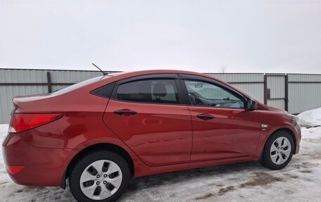 Hyundai Solaris II рестайлинг, 2015 год, 1 150 000 рублей, 3 фотография