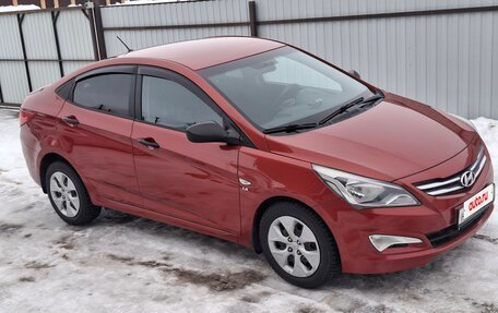 Hyundai Solaris II рестайлинг, 2015 год, 1 150 000 рублей, 6 фотография