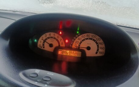 Toyota FunCargo, 2001 год, 430 000 рублей, 11 фотография