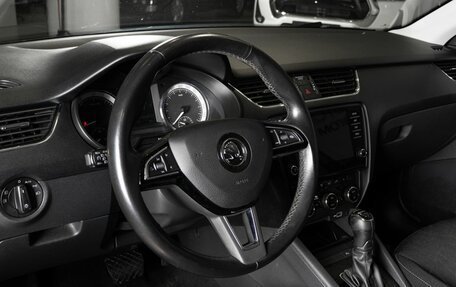 Skoda Octavia, 2020 год, 1 824 200 рублей, 5 фотография