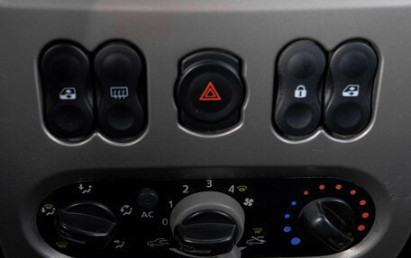 Renault Sandero I, 2011 год, 499 000 рублей, 18 фотография