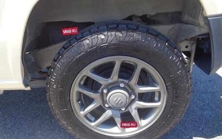 Suzuki Jimny, 2019 год, 1 100 000 рублей, 13 фотография