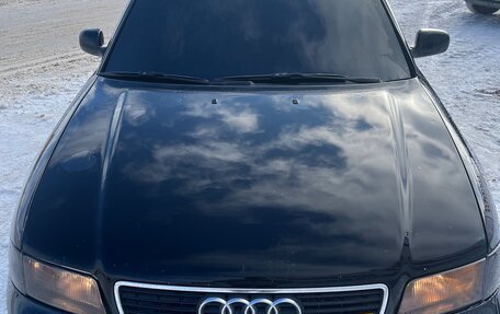 Audi A4, 1998 год, 265 000 рублей, 2 фотография