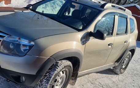 Renault Duster I рестайлинг, 2012 год, 910 000 рублей, 2 фотография