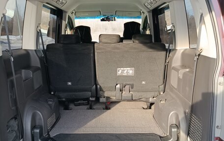 Honda Stepwgn IV, 2014 год, 1 750 000 рублей, 2 фотография