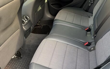 Mercedes-Benz E-Класс, 2019 год, 3 800 000 рублей, 11 фотография