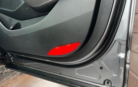 Hyundai Santa Fe III рестайлинг, 2016 год, 2 250 000 рублей, 25 фотография