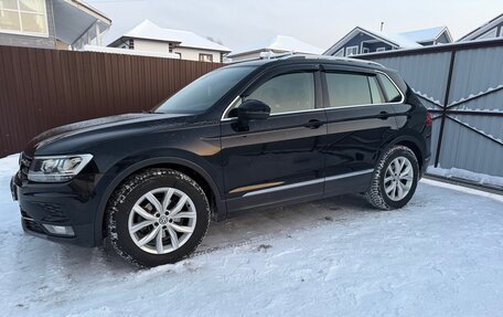 Volkswagen Tiguan II, 2019 год, 2 490 000 рублей, 5 фотография