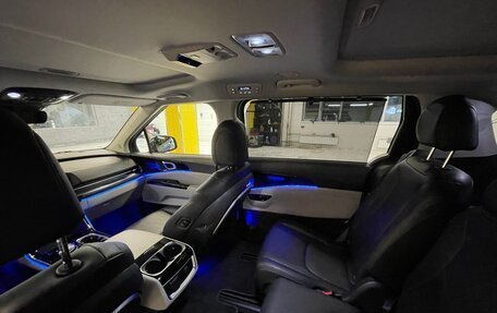 KIA Carnival, 2023 год, 4 700 000 рублей, 15 фотография