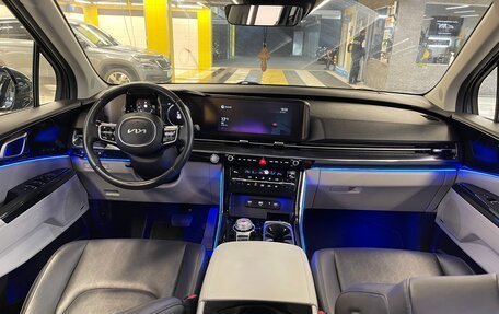 KIA Carnival, 2023 год, 4 700 000 рублей, 16 фотография