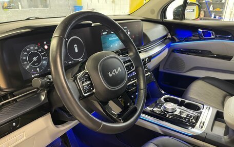 KIA Carnival, 2023 год, 4 700 000 рублей, 20 фотография