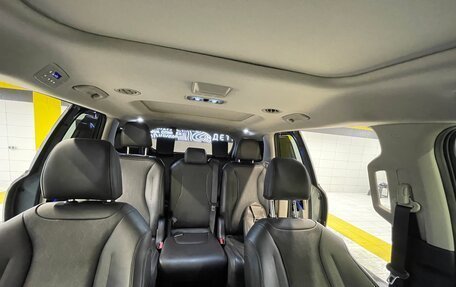 KIA Carnival, 2023 год, 4 700 000 рублей, 18 фотография