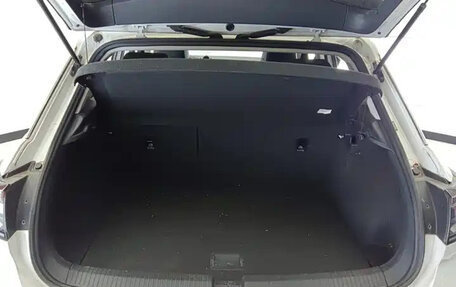 Volkswagen T-Roc I, 2023 год, 1 649 000 рублей, 13 фотография