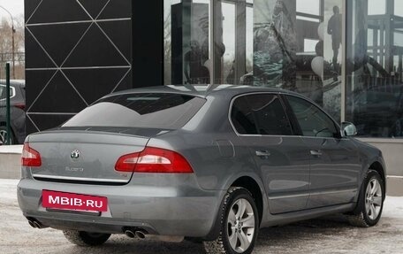 Skoda Superb III рестайлинг, 2012 год, 1 300 000 рублей, 5 фотография