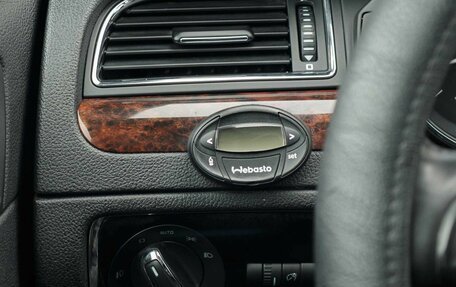 Skoda Superb III рестайлинг, 2012 год, 1 300 000 рублей, 21 фотография