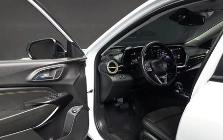 Chevrolet Trax, 2023 год, 2 350 000 рублей, 16 фотография