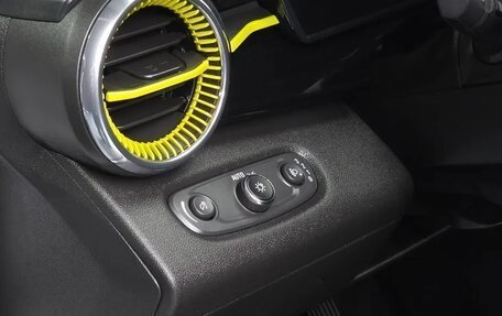 Chevrolet Trax, 2023 год, 2 350 000 рублей, 11 фотография