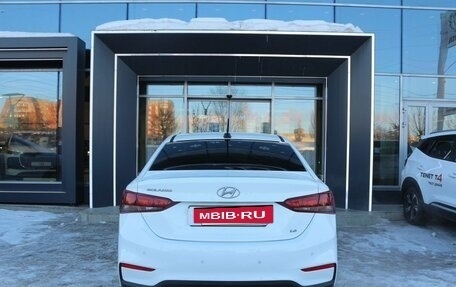 Hyundai Solaris II рестайлинг, 2018 год, 1 390 000 рублей, 5 фотография
