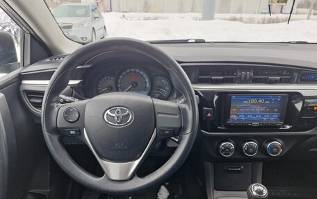 Toyota Corolla, 2014 год, 1 270 000 рублей, 14 фотография