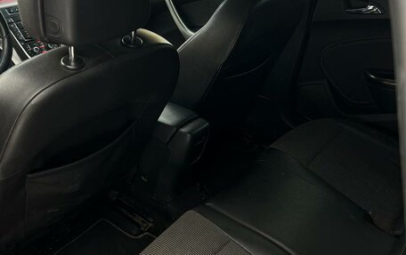 Opel Astra J, 2012 год, 950 000 рублей, 13 фотография