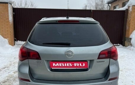 Opel Astra J, 2012 год, 950 000 рублей, 5 фотография
