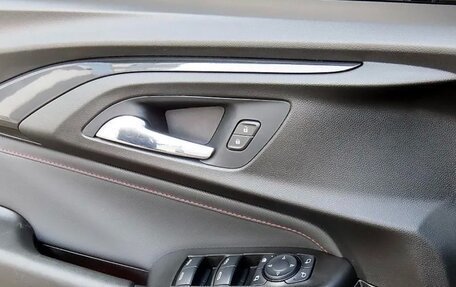 Chevrolet TrailBlazer, 2022 год, 1 277 000 рублей, 10 фотография