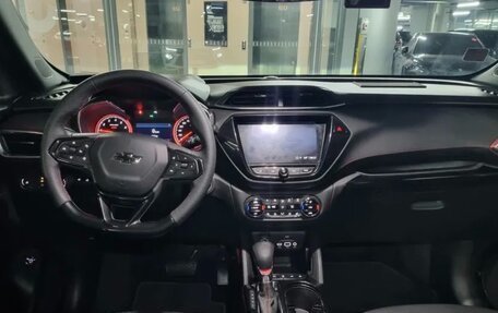 Chevrolet TrailBlazer, 2022 год, 1 290 000 рублей, 7 фотография