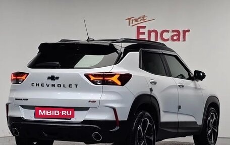 Chevrolet TrailBlazer, 2022 год, 1 400 000 рублей, 2 фотография