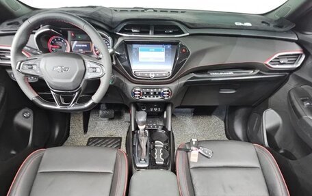 Chevrolet TrailBlazer, 2022 год, 1 400 000 рублей, 7 фотография