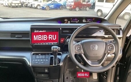 Honda Stepwgn IV, 2021 год, 1 950 007 рублей, 15 фотография