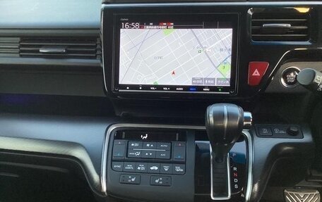 Honda Stepwgn IV, 2021 год, 1 950 007 рублей, 24 фотография