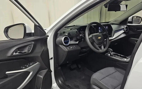 Chevrolet Trax, 2025 год, 1 890 000 рублей, 4 фотография