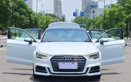 Audi A3, 2018 год, 1 450 009 рублей, 4 фотография