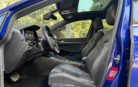 Volkswagen Golf VIII, 2023 год, 1 875 996 рублей, 12 фотография