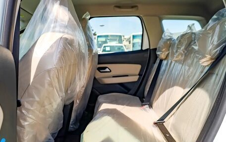 Renault Duster, 2025 год, 2 160 000 рублей, 18 фотография