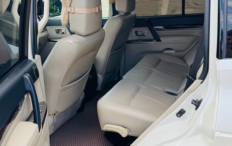 Mitsubishi Pajero IV, 2019 год, 4 050 000 рублей, 7 фотография