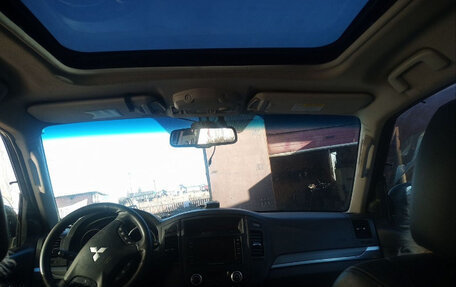 Mitsubishi Pajero IV, 2011 год, 1 950 000 рублей, 9 фотография