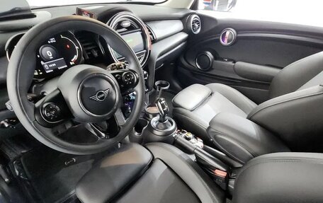 MINI Hatch, 2021 год, 1 951 000 рублей, 8 фотография