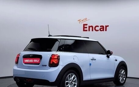 MINI Hatch, 2021 год, 1 951 000 рублей, 4 фотография