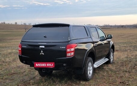 Mitsubishi L200 IV рестайлинг, 2017 год, 1 960 000 рублей, 11 фотография