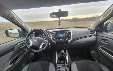 Mitsubishi L200 IV рестайлинг, 2017 год, 1 960 000 рублей, 16 фотография