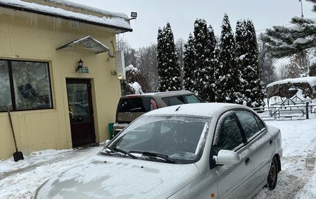 KIA Rio II, 2001 год, 255 000 рублей, 3 фотография