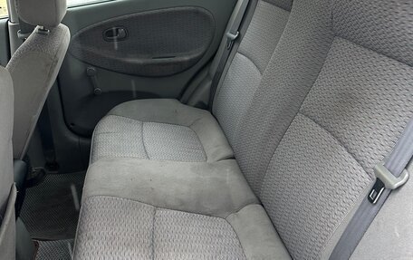 KIA Rio II, 2001 год, 255 000 рублей, 6 фотография