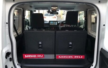 Suzuki Jimny, 2023 год, 1 730 000 рублей, 24 фотография