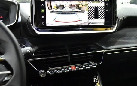 Peugeot 2008 II, 2024 год, 2 309 000 рублей, 14 фотография