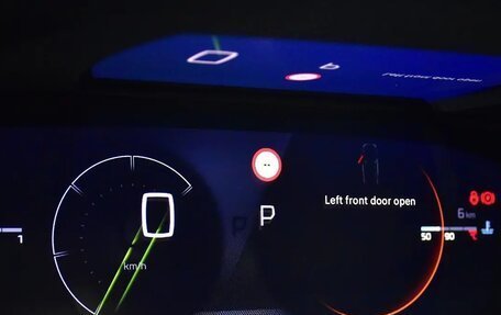 Peugeot 2008 II, 2024 год, 2 309 000 рублей, 13 фотография